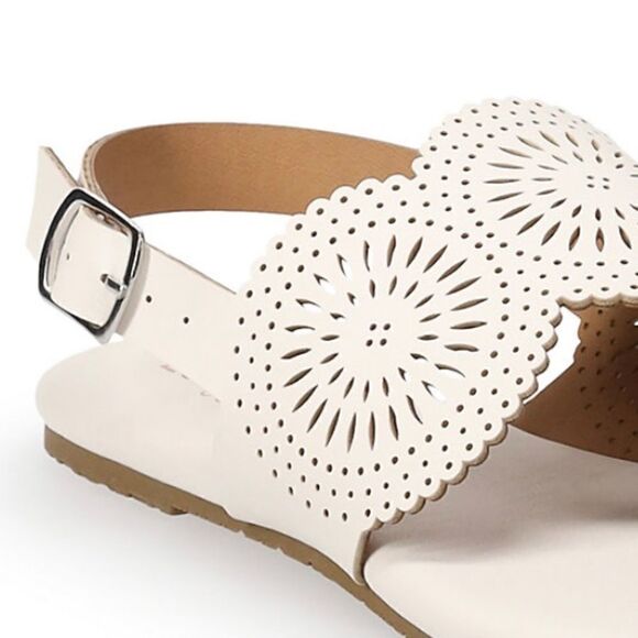 LC Conrad T-Strap Sandals - Picture 3 of 10